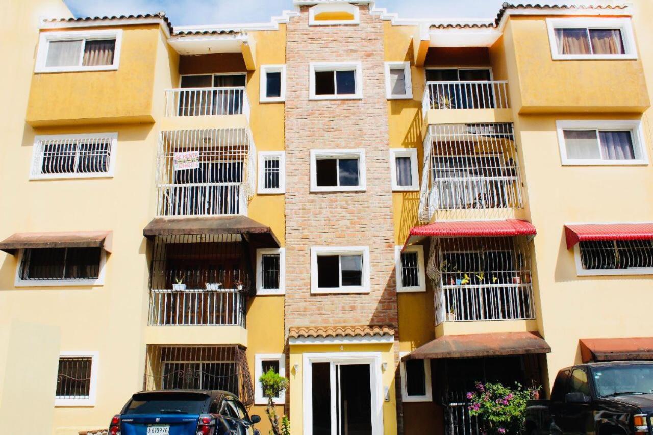 Apartamento Los Rieles Santiago De Los Caballeros Ngoại thất bức ảnh